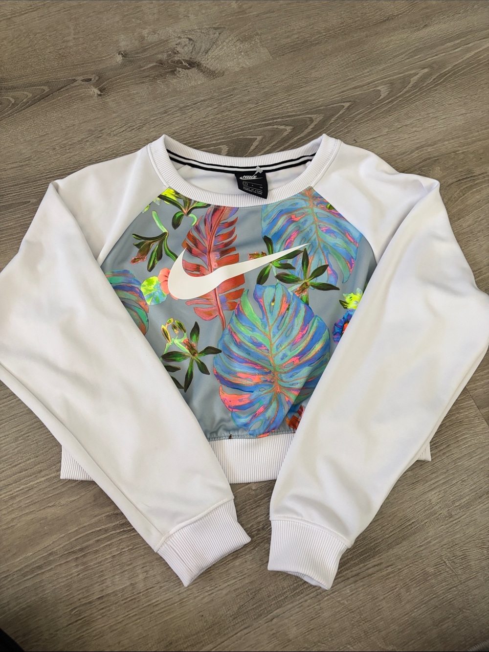 Nike White Cropped Sweatshirt with Multicolor Tropical Panel
